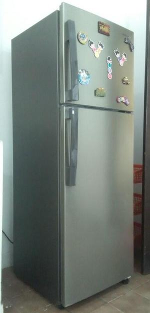 Refrigeradora 255 lt Samsung Silver