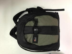 Mochila LowerPro Pro Runner 200AW para Camara / Fotografía