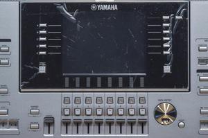 Yahama Tyros 5 Keyboard
