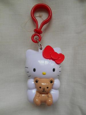 Llavero de Hello Kitty con osito de peluche Sanrio