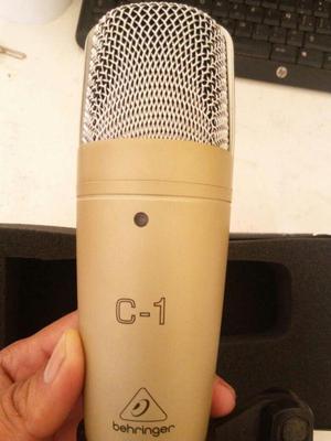 Vendo Microfono Condensador behringer
