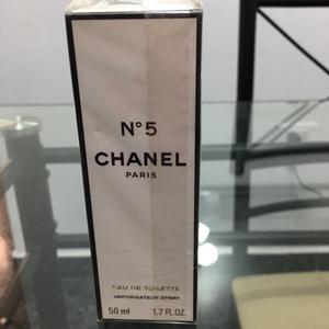 Chanel Nro 5