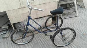 Triciclo Antiguo