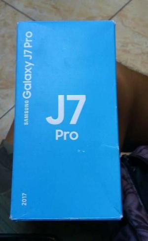J7 Pro negro