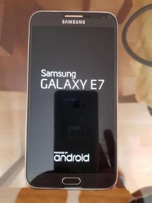 Samsung E7 Negro
