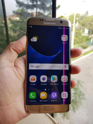 Samsung Galaxy S7 Edge Dorado Detalle