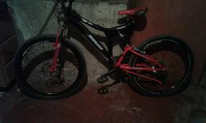 Remato Bicicleta Monark Negro con Rojo