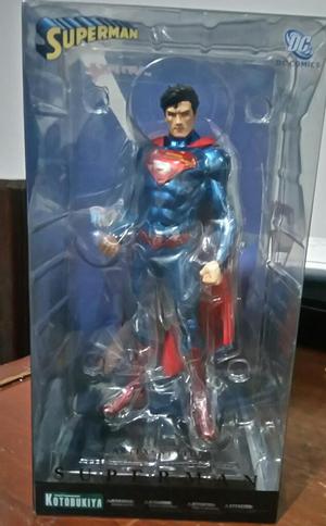 Superman Kotobukiya Nuevo