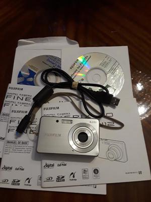 Camara Fujifilm 8.2 Mgpx. usada perf. estado.