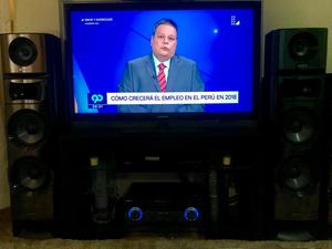 Vendo TV LCD SAMSUNG de 46 Como nueva!!!