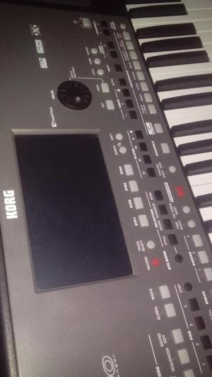 Korg Pa600