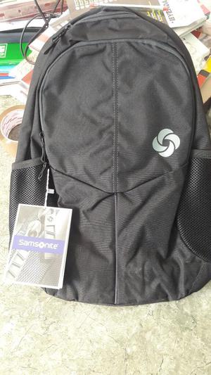 Mochila Samsonite Negra