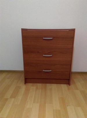 Comoda para dormitorio