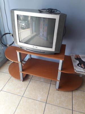 Mueble Y Televisor