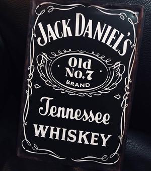 Placa de Jack Daniel´s dudas al 