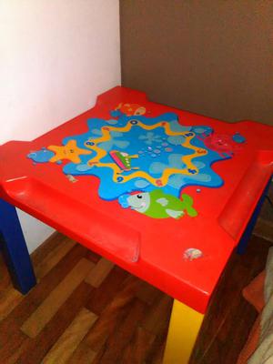 Mesa de Niños