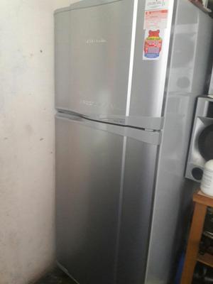 Refrigeradora Seminueva