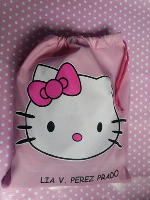 Bolsas de Aseo Kitty, Personalizado