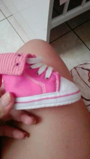 Se Vende Zapatos de Bebe