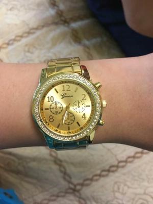 Reloj Dorado Mujer
