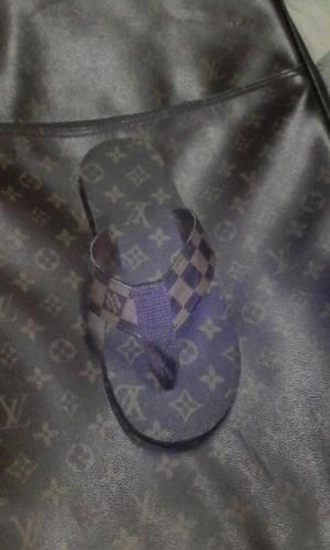 Zandalias Lovis Vuitton