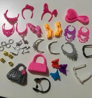 Lote de accesorios para muñecas barbie