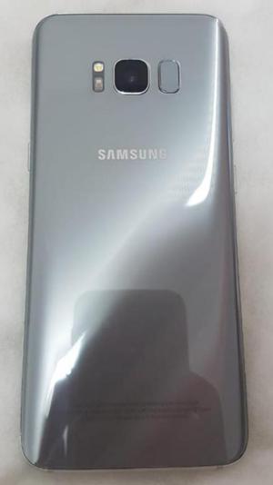 Vendo Samsun Galaxy S8 Clor Silver......