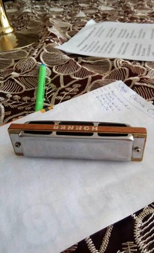 harmonica hohner a 40soles