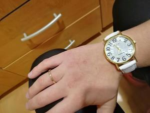 Reloj Blanco de Mujer