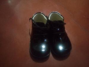 Zapatos de Charol Pibe