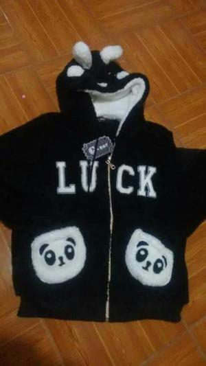 Poleras Peluche Panda en Remate