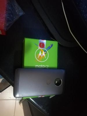 Moto G5 en Caja