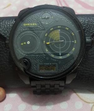 Reloj Diesel con Radar