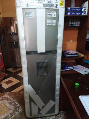 Refrigeradora Electrolux Nueva