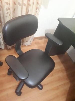 Silla de oficina giratoria