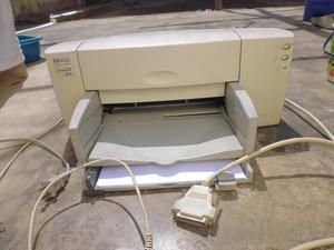 Impresora HP Deskjet 840C de tinta.