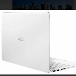 Laptop Asus Nueva