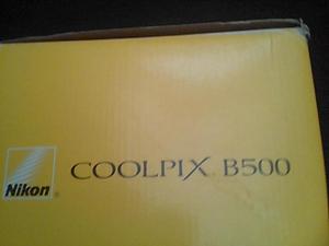 Filmadora Nikon B500 en caja