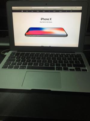 MacBook Air 11 Apple Mac