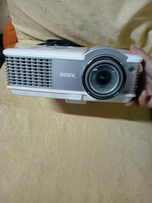 Vendo Proyector Benq.