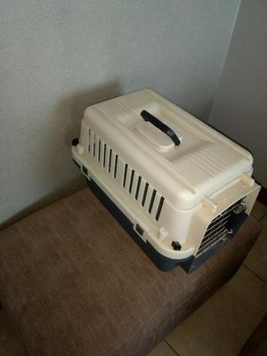 Caja Transportadora de Perros