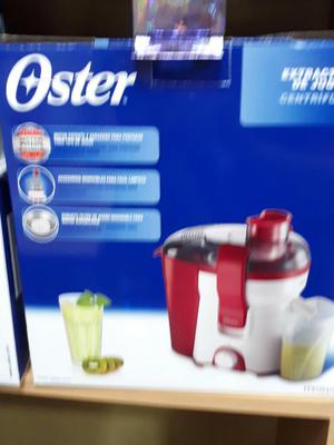 Extractor de Jugos Oster