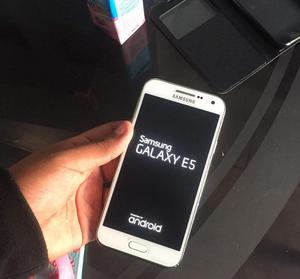 Celular Samsung Galaxy E5