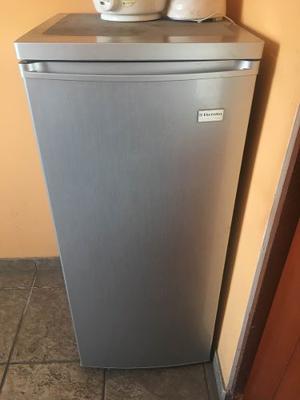 Refrigeradora Electrolux 210 Litros Chorrillos