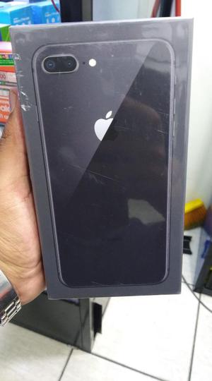 iPhone 8 Plus de 64 Gb Sellado