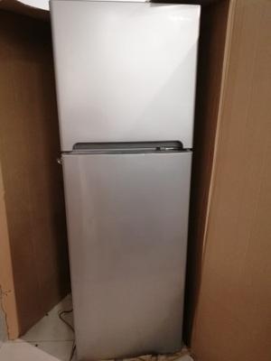 Refrigeradora Daewoo Modelo Rgp 290gfmsb