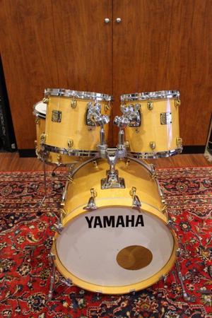 Conjunto de tambor personalizado Yamaha Maple Natural Blonde