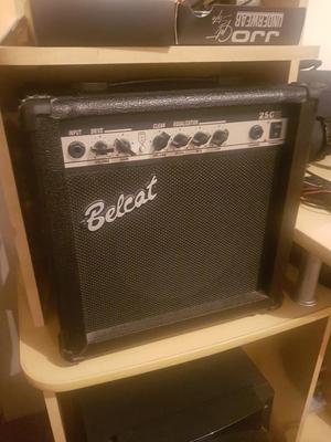 Vendo Amplificador de Guitarra Belcat