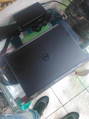 Laptop DELL modelo E