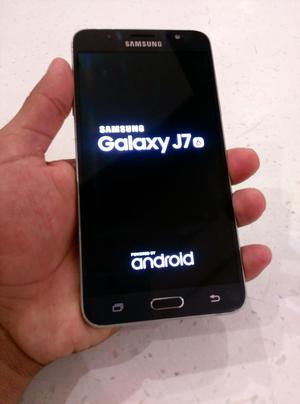 Samsung Galaxy J, Bordes Metálicos